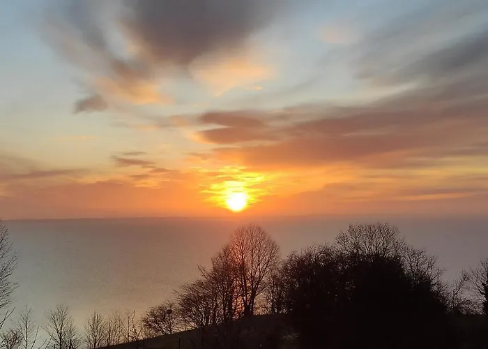 Blekitna Norda- Z Widokiem Na Morze Gæstehus 3*