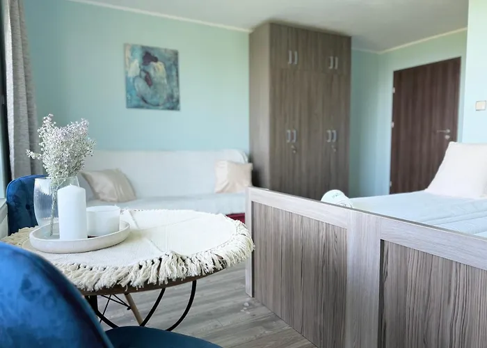 Gæstehus Blekitna Norda- Z Widokiem Na Morze